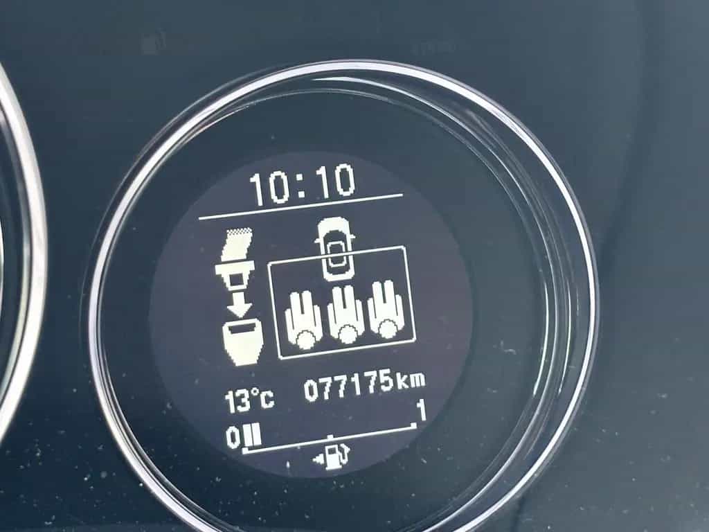 Honda HR-V 1,5 Executive 09/2017-photo-13