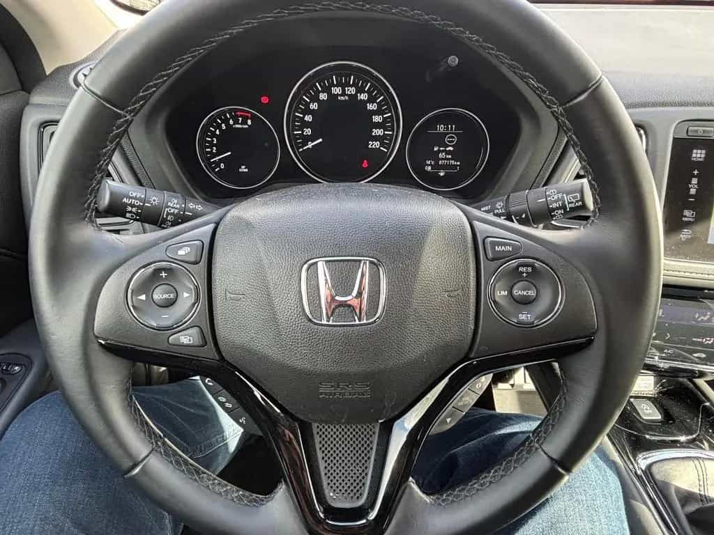 Honda HR-V 1,5 Executive 09/2017-photo-16