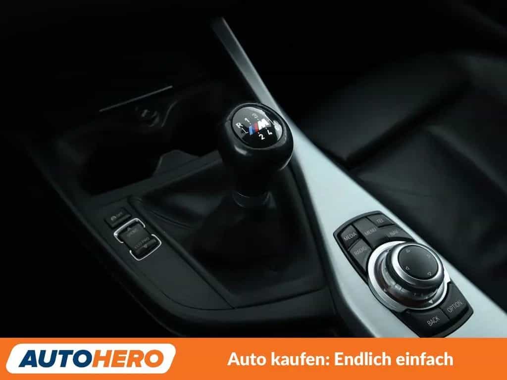 BMW 1 Series 118i M Sport*NAVI*TEMPO*PDC*SHZ*LIM*KLIMA* 02/2017-photo-22