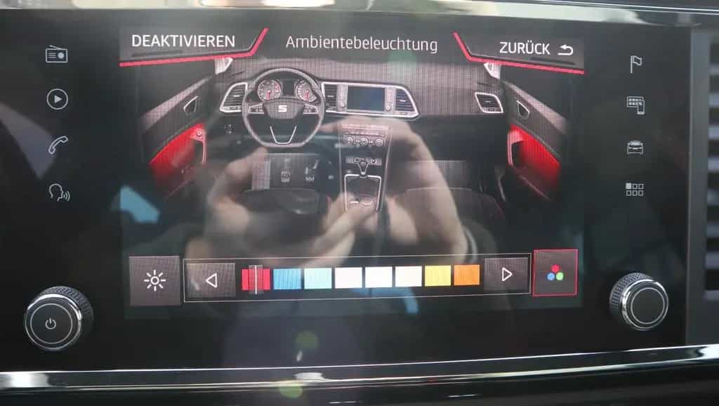 Seat Ateca FR 4Drive DSG LED 360° ACC DAB 02/2020-photo-27