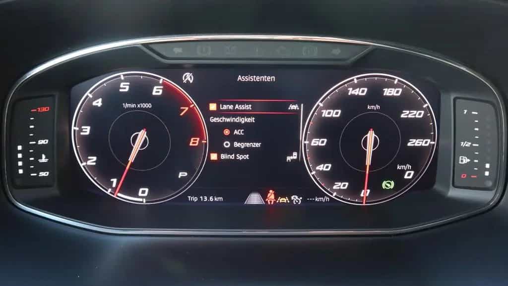 Seat Ateca FR 4Drive DSG LED 360° ACC DAB 02/2020-photo-8