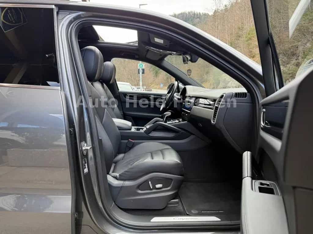 Porsche Cayenne Pano 360° TTW ACC APPROVED bis 10.2027 03/2020-photo-11