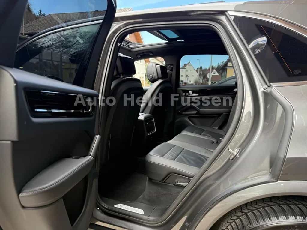 Porsche Cayenne Pano 360° TTW ACC APPROVED bis 10.2027 03/2020-photo-12