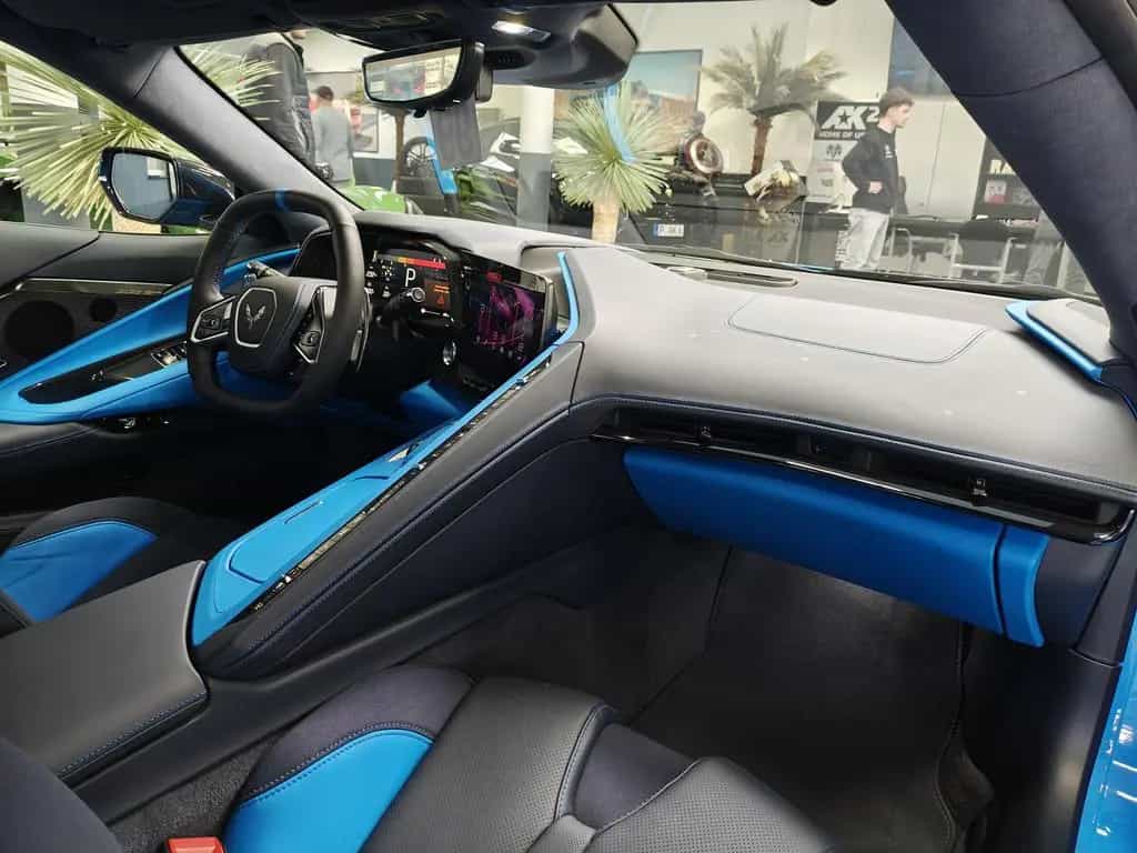 Corvette C8 Coupe 3LT, Lift, Competition Voll LEDER 360° 08/2025-photo-11
