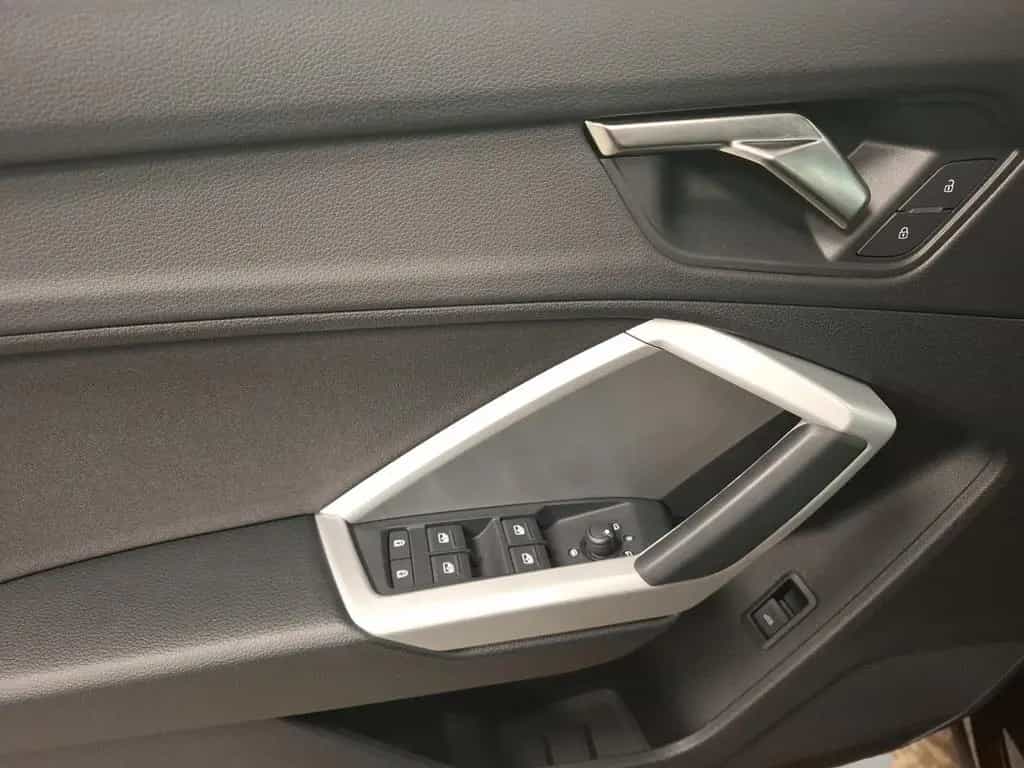 Audi Q3 40 TFSI quattro advanced AHK RFK LED SHZ Navi 08/2022-photo-13