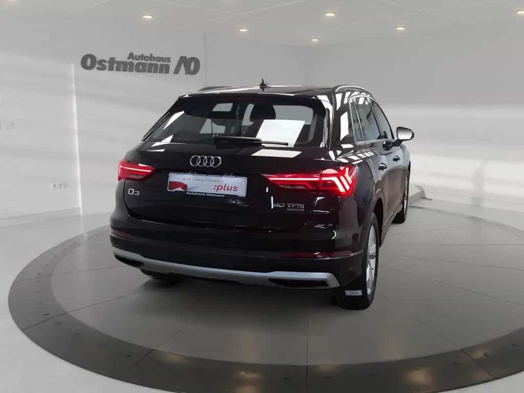 Audi Q3 40 TFSI quattro advanced AHK RFK LED SHZ Navi 08/2022-photo-3