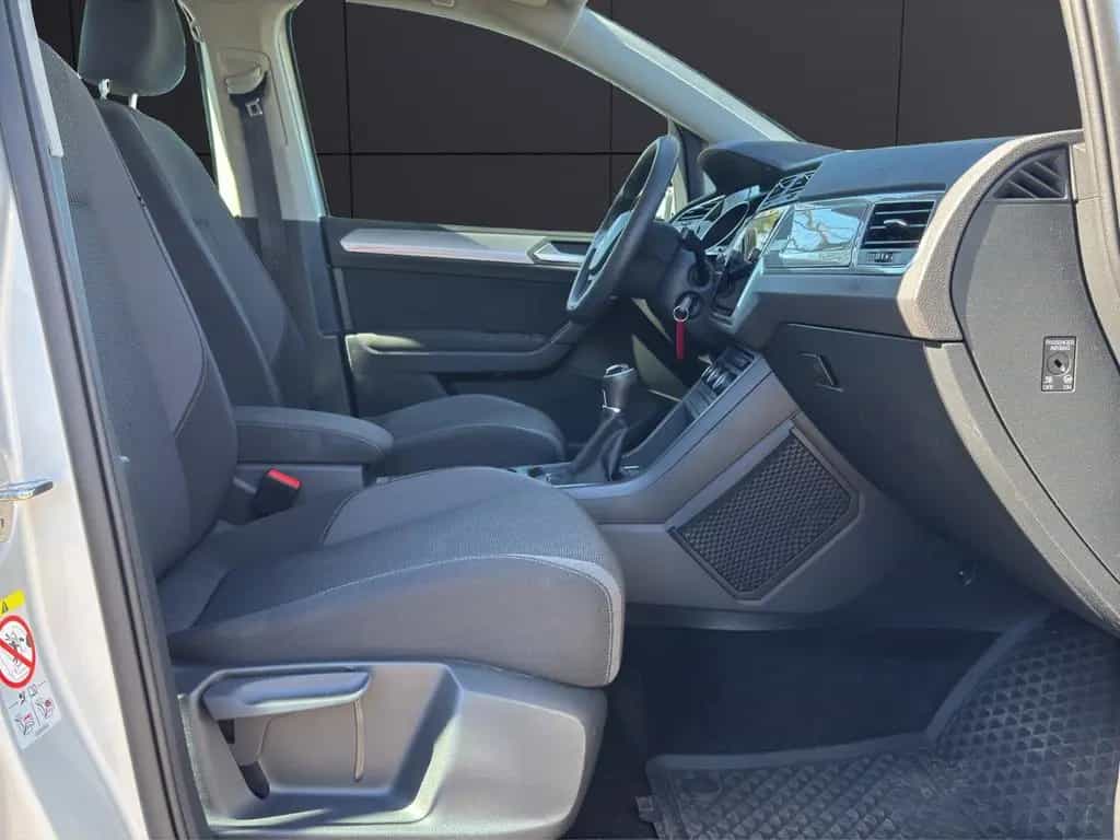 Volkswagen Touran Trendline 7Sitze/NAVI/AHK/KLIMAAUTOMATIK 07/2018-photo-11