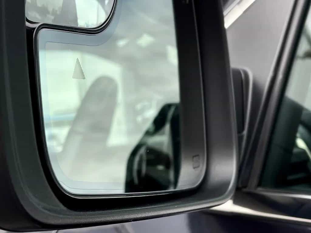 Dodge RAM 1500 Limited Luft 4x4 360° 12´ E-Steps Prins 01/2019-photo-15