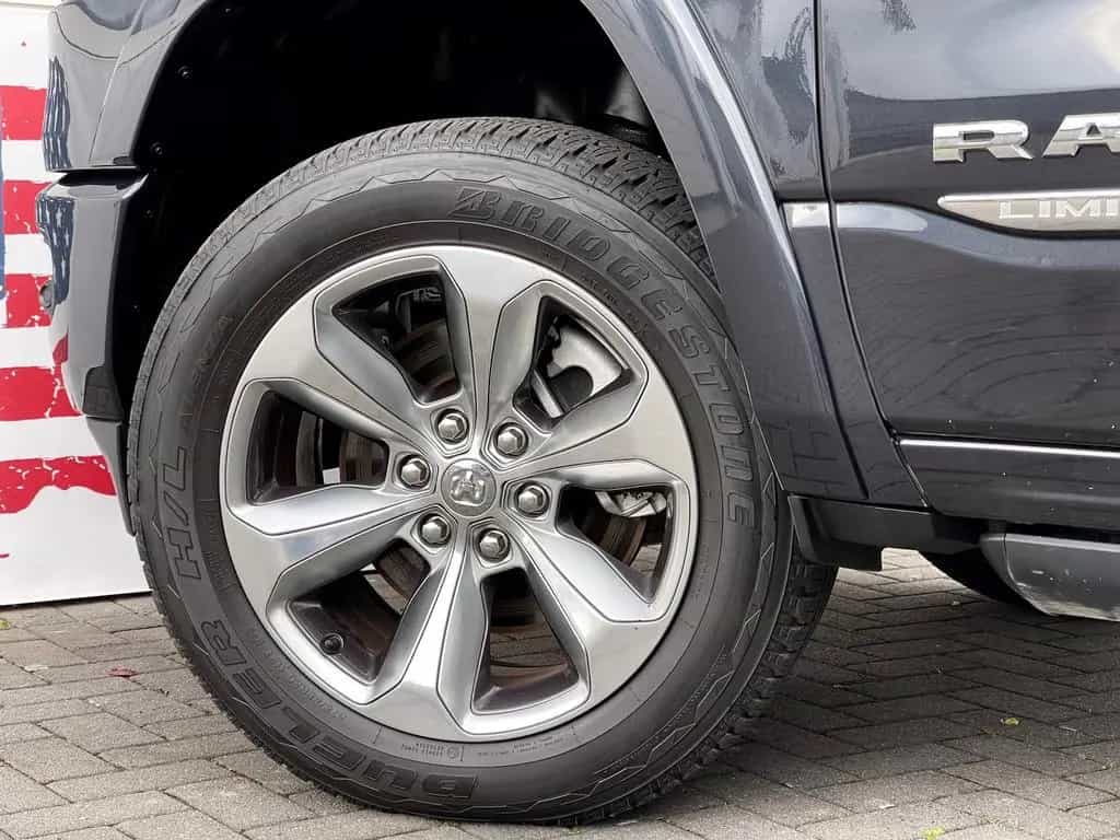 Dodge RAM 1500 Limited Luft 4x4 360° 12´ E-Steps Prins 01/2019-photo-22
