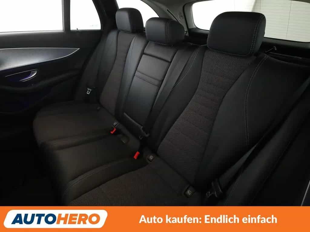 Mercedes-Benz E-Class d Avantgarde Aut.*CAM*LED*NAVI*PDC*SHZ*AHK 10/2019-photo-13