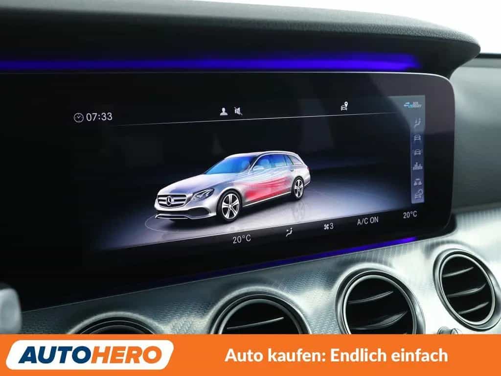Mercedes-Benz E-Class d Avantgarde Aut.*CAM*LED*NAVI*PDC*SHZ*AHK 10/2019-photo-21