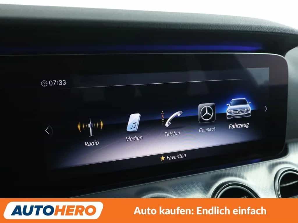 Mercedes-Benz E-Class d Avantgarde Aut.*CAM*LED*NAVI*PDC*SHZ*AHK 10/2019-photo-22