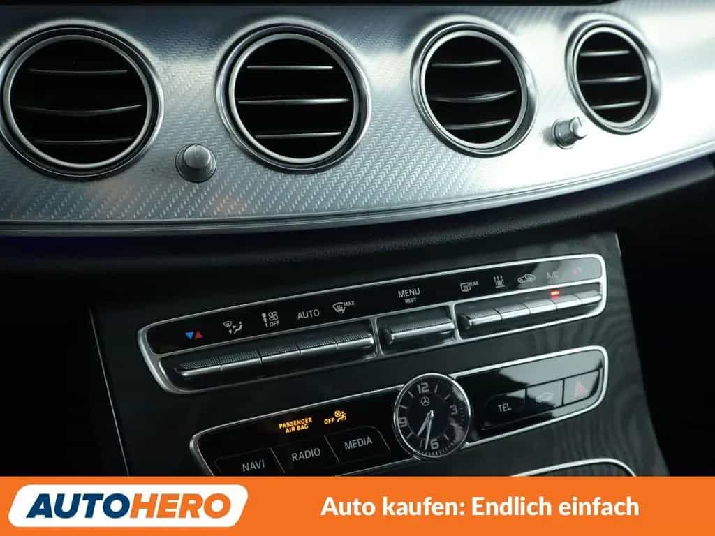 Mercedes-Benz E-Class d Avantgarde Aut.*CAM*LED*NAVI*PDC*SHZ*AHK 10/2019-photo-24