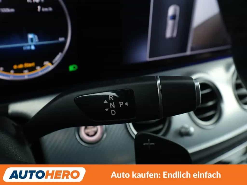 Mercedes-Benz E-Class d Avantgarde Aut.*CAM*LED*NAVI*PDC*SHZ*AHK 10/2019-photo-29