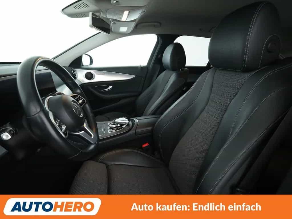 Mercedes-Benz E-Class d Avantgarde Aut.*CAM*LED*NAVI*PDC*SHZ*AHK 10/2019-photo-9
