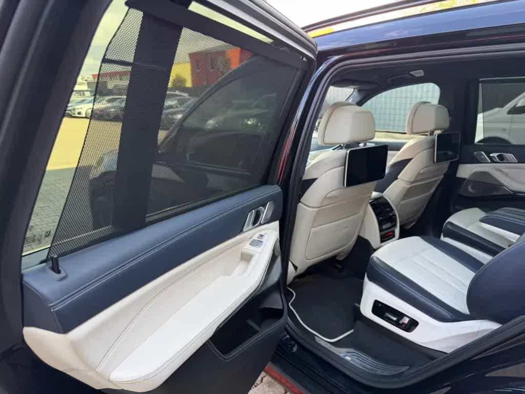 BMW X7 M50d Individual/Sky-Lounge/Glas/B&W/6-Sitzer 01/2020-photo-24