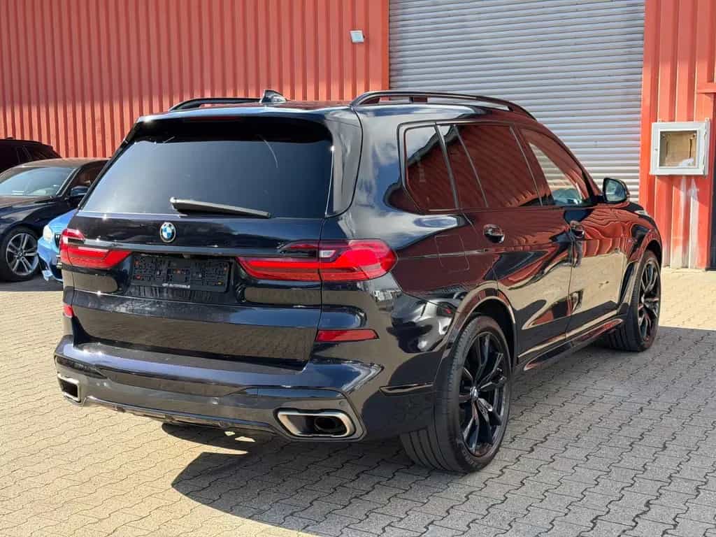 BMW X7 M50d Individual/Sky-Lounge/Glas/B&W/6-Sitzer 01/2020-photo-5