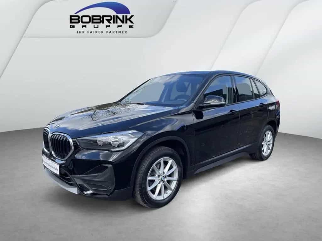 BMW X1 sDrive 18i Advantage NaviP PDC v+h Sitzh. 01/2022-photo-0