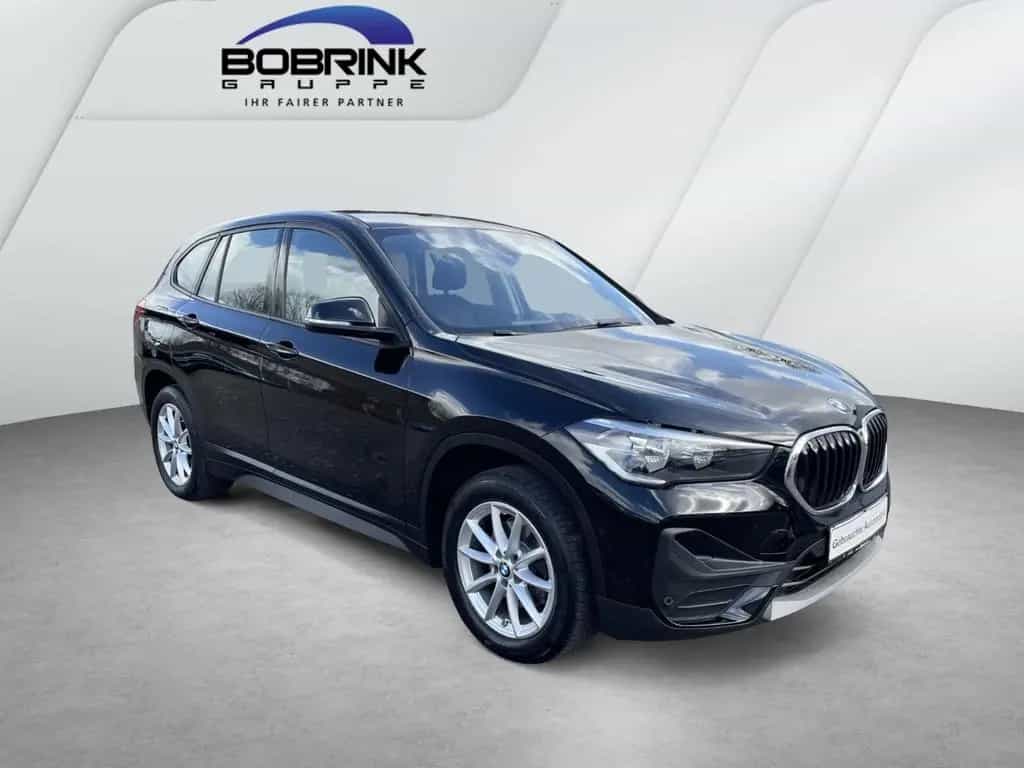 BMW X1 sDrive 18i Advantage NaviP PDC v+h Sitzh. 01/2022-photo-2