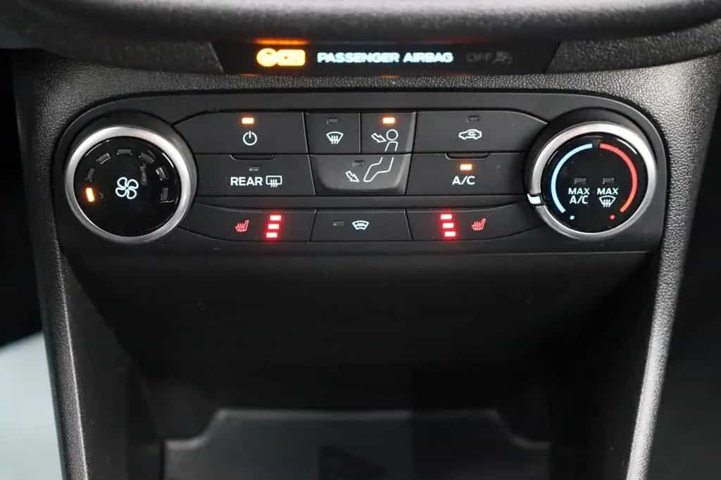 Ford Fiesta ST Navi,LED,SH,PDC,Kamera,SR+WR 09/2018-photo-18