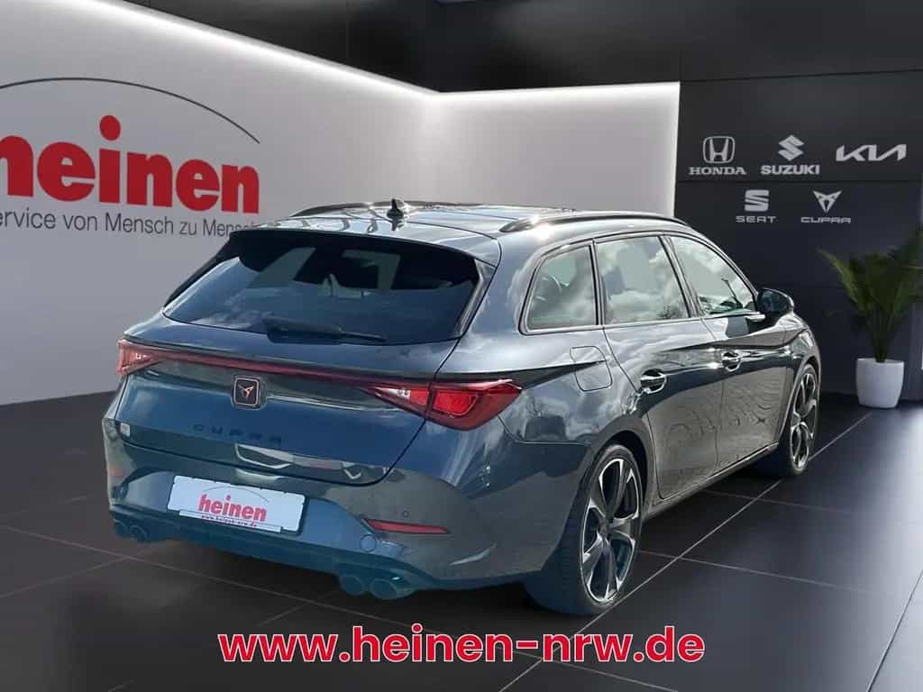 Cupra Leon Sportstourer VZ 2.0 TSI DSG 4Drive PANO AHK 04/2024-photo-3