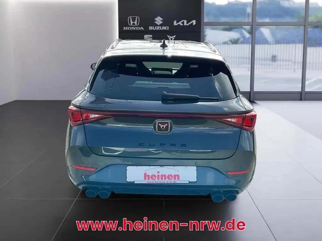 Cupra Leon Sportstourer VZ 2.0 TSI DSG 4Drive PANO AHK 04/2024-photo-4