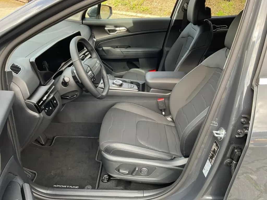Kia Sportage 1.6 T-GDI Vision ACC+LED+Navi+SHZ+4xSHZ 03/2026-photo-5