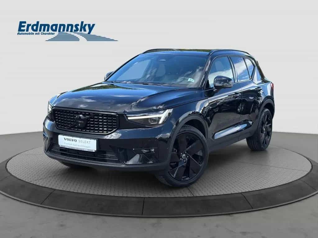 Volvo XC40 B3 Plus Black Edition/Navi/Pano/360K/20Zoll 06/2025-photo-0