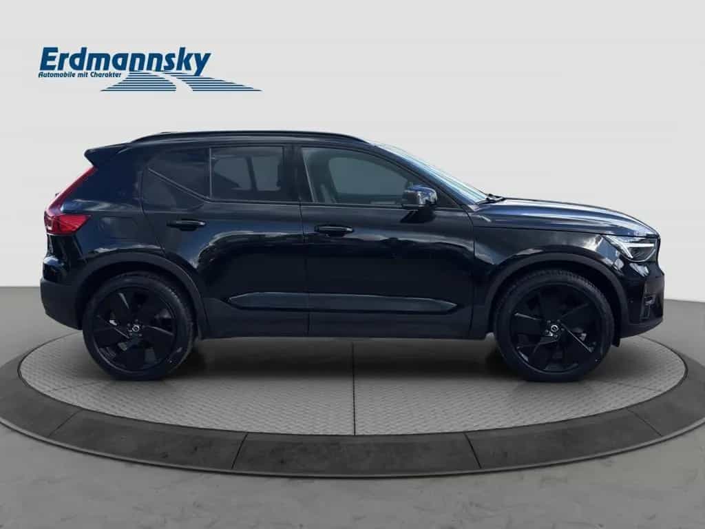 Volvo XC40 B3 Plus Black Edition/Navi/Pano/360K/20Zoll 06/2025-photo-5