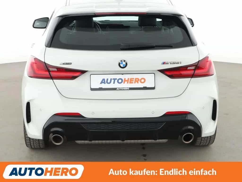 BMW M135 i xDrive Aut.*NAV*HUD*LED*TEMP*PDC*SHZ*ALU* 04/2021-photo-4