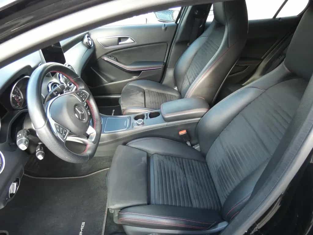 Mercedes-Benz GLA-Class 200 Automatik AMG-Line *NAVI*KLIMA*ALU*PDC* 04/2019-photo-13