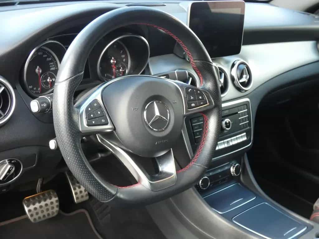 Mercedes-Benz GLA-Class 200 Automatik AMG-Line *NAVI*KLIMA*ALU*PDC* 04/2019-photo-16