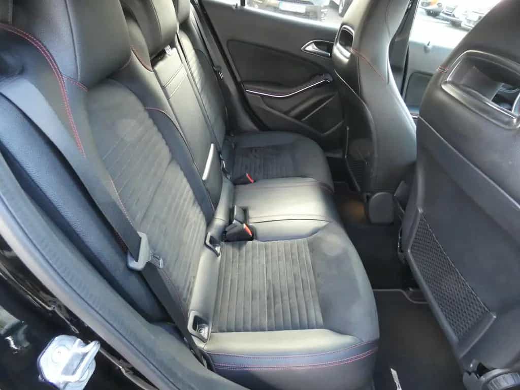 Mercedes-Benz GLA-Class 200 Automatik AMG-Line *NAVI*KLIMA*ALU*PDC* 04/2019-photo-20