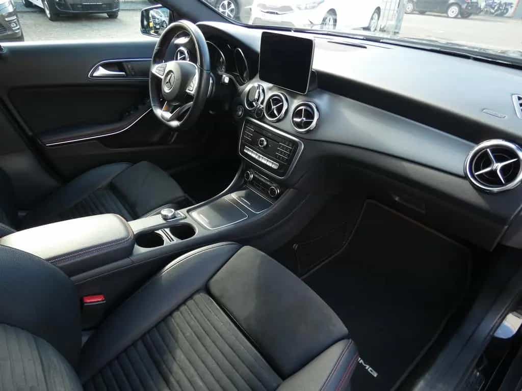 Mercedes-Benz GLA-Class 200 Automatik AMG-Line *NAVI*KLIMA*ALU*PDC* 04/2019-photo-22
