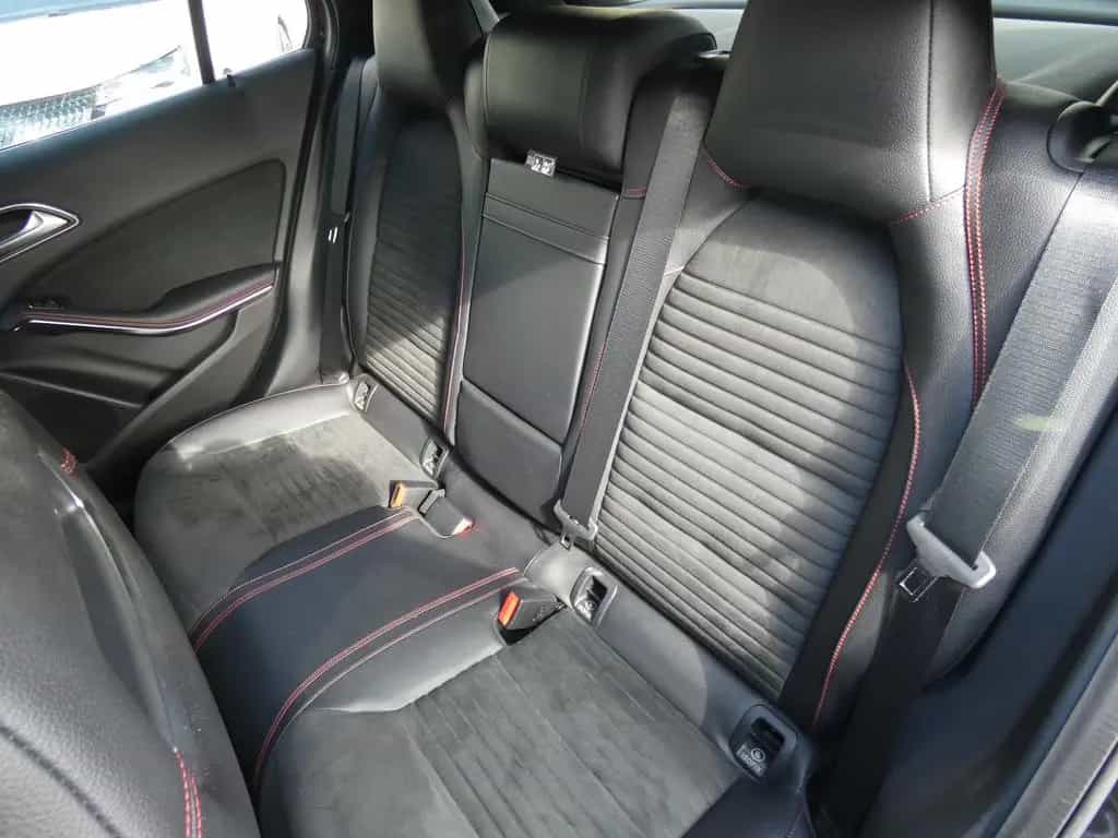 Mercedes-Benz GLA-Class 200 Automatik AMG-Line *NAVI*KLIMA*ALU*PDC* 04/2019-photo-27