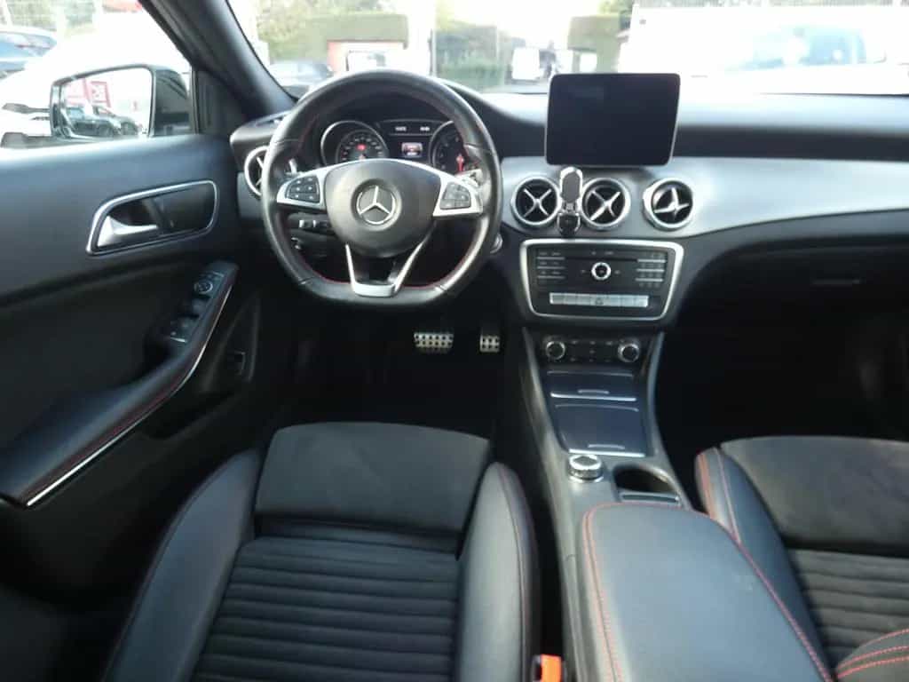 Mercedes-Benz GLA-Class 200 Automatik AMG-Line *NAVI*KLIMA*ALU*PDC* 04/2019-photo-29