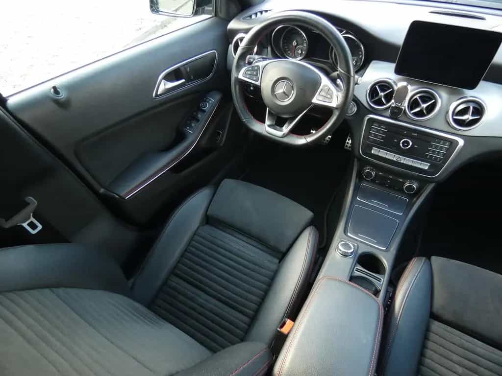 Mercedes-Benz GLA-Class 200 Automatik AMG-Line *NAVI*KLIMA*ALU*PDC* 04/2019-photo-34