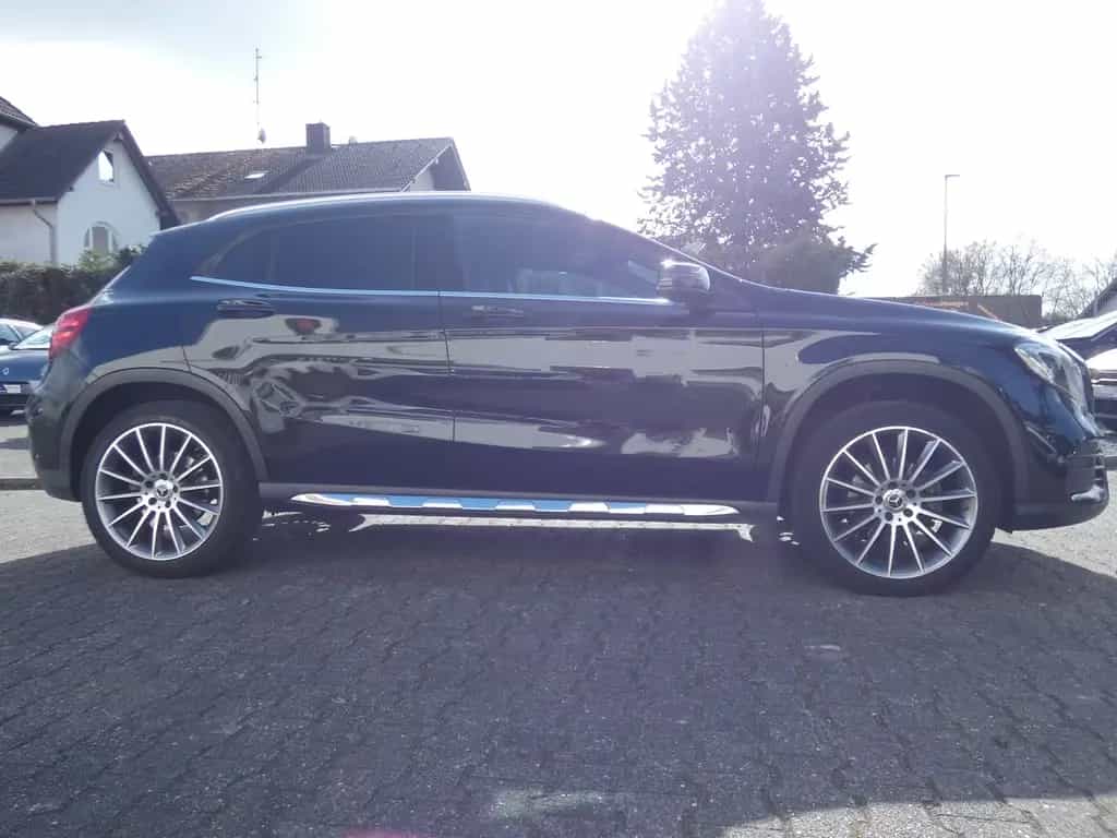 Mercedes-Benz GLA-Class 200 Automatik AMG-Line *NAVI*KLIMA*ALU*PDC* 04/2019-photo-8