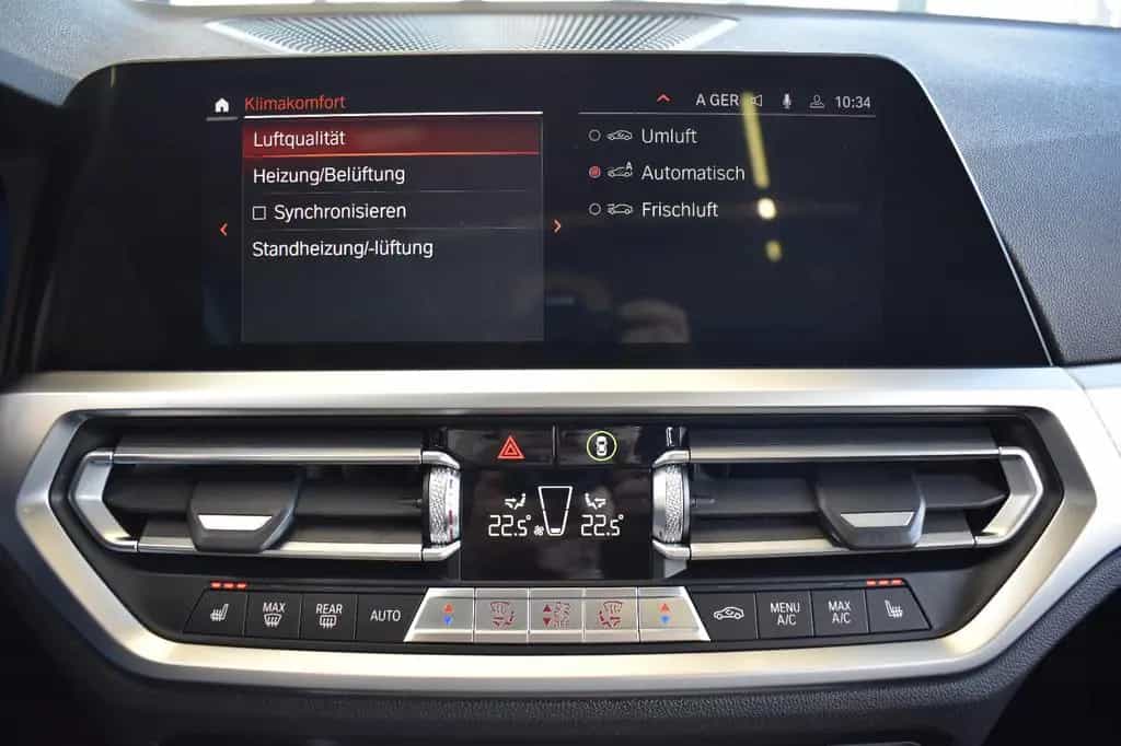 BMW 320 d Touring Advantage Aut. Laser~LiveCo~HUD~ACC 01/2021-photo-12
