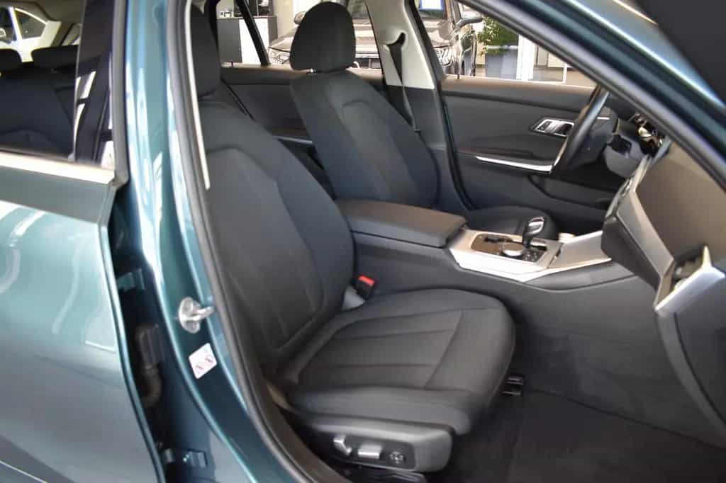BMW 320 d Touring Advantage Aut. Laser~LiveCo~HUD~ACC 01/2021-photo-8