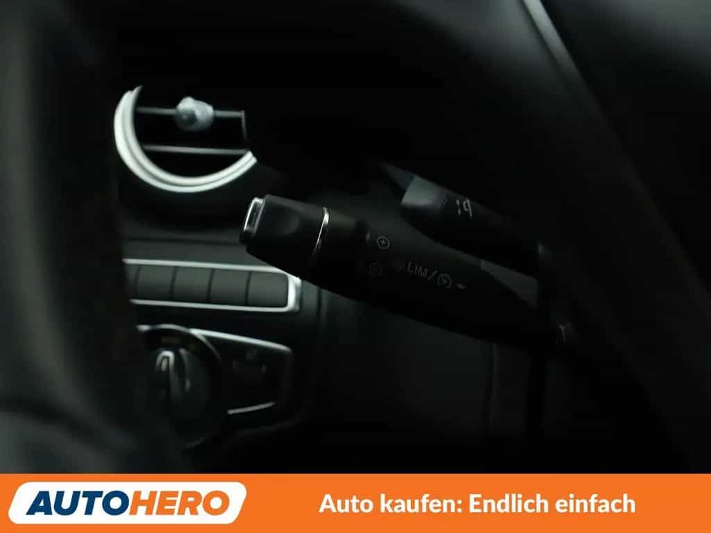 Mercedes-Benz C-Class 200 4Matic AMG Line Aut.*NAVI*LED*TEMPO*CAM* 06/2017-photo-24