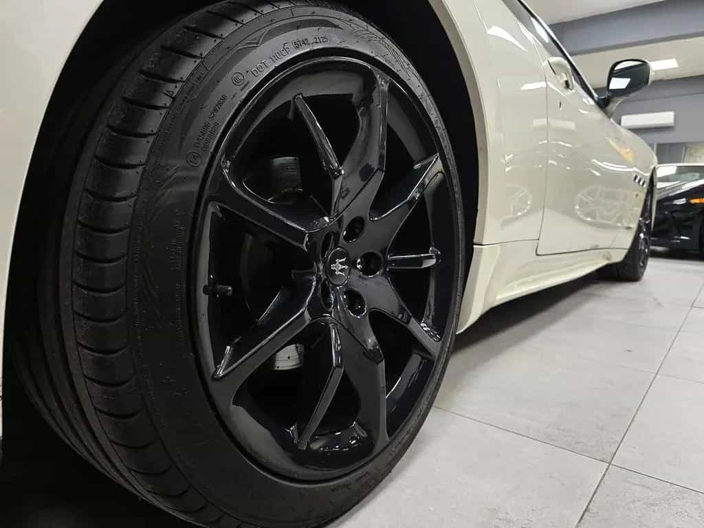Maserati GranTurismo GRANTURISMO 4.7 S V8 CAMBIOCORSA_BIANCO 07/2013-photo-1