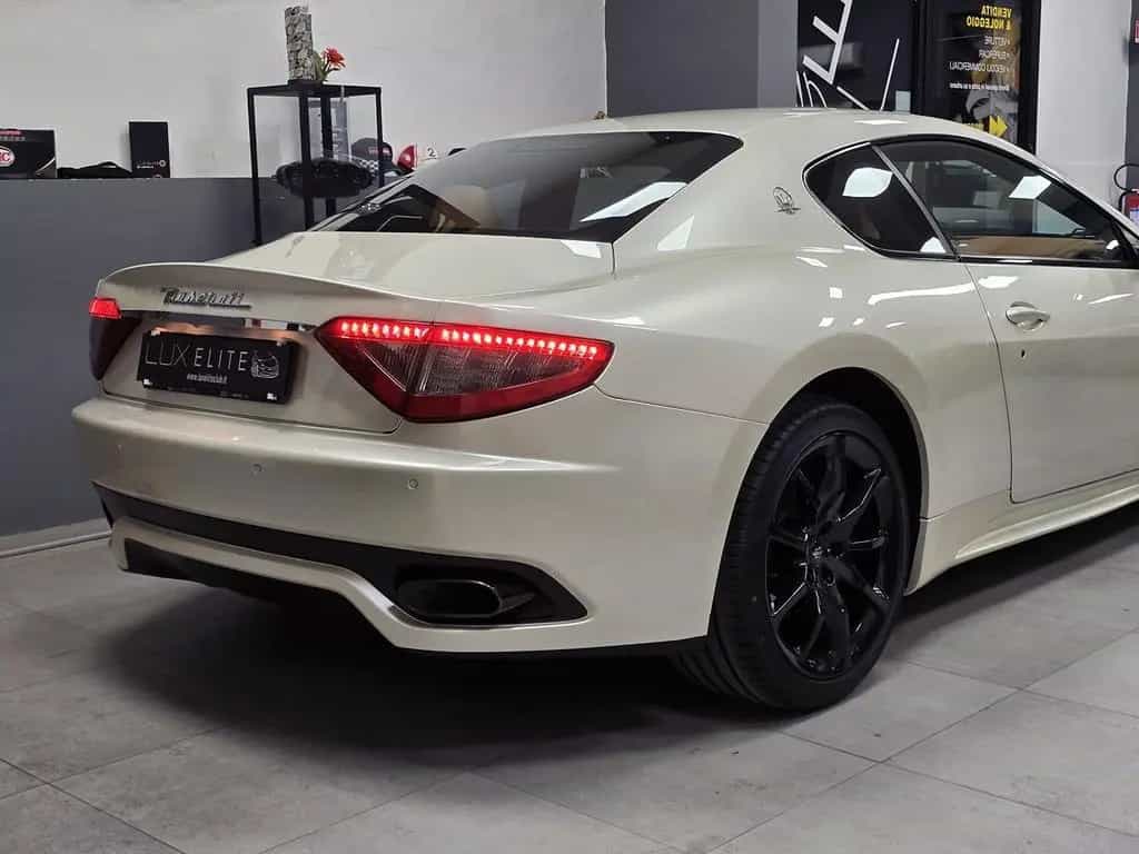 Maserati GranTurismo GRANTURISMO 4.7 S V8 CAMBIOCORSA_BIANCO 07/2013-photo-2
