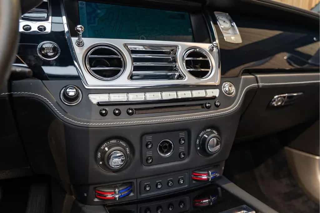 Rolls-Royce Dawn V12 Cabrio Surround 6.6 V12 Extended Leathe 02/2017-photo-40