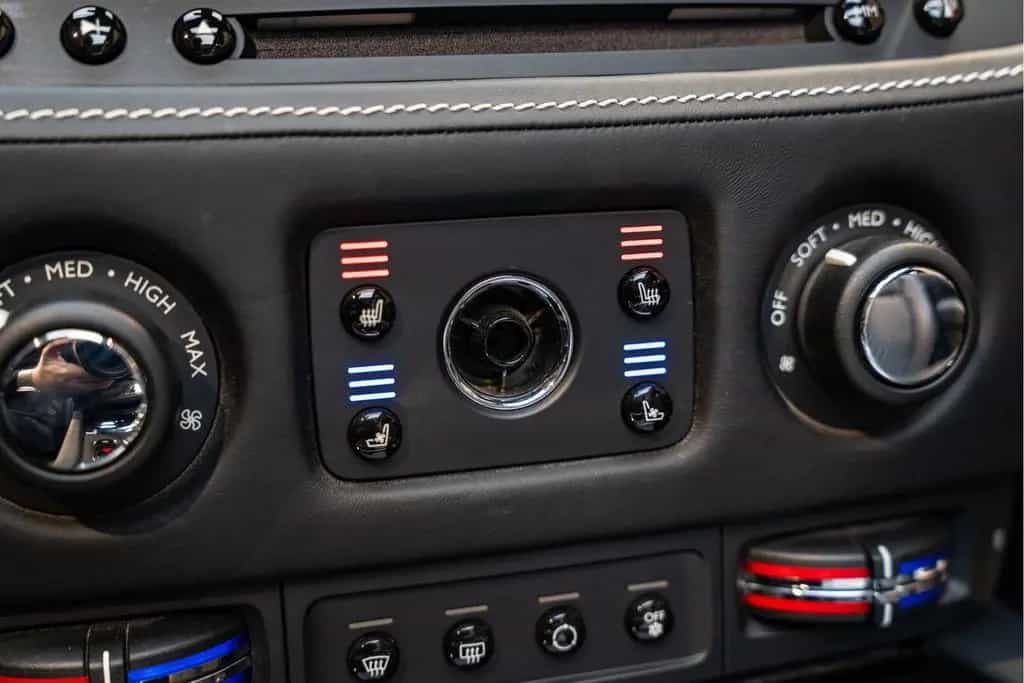 Rolls-Royce Dawn V12 Cabrio Surround 6.6 V12 Extended Leathe 02/2017-photo-45