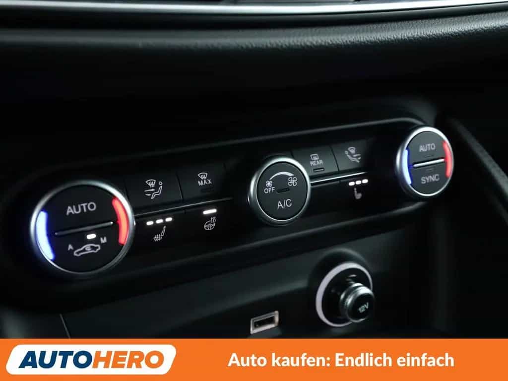 Alfa Romeo 2.0 Turbo Competizione Q4 Aut.*NAV*MATRIX*ACC* 09/2023-photo-22