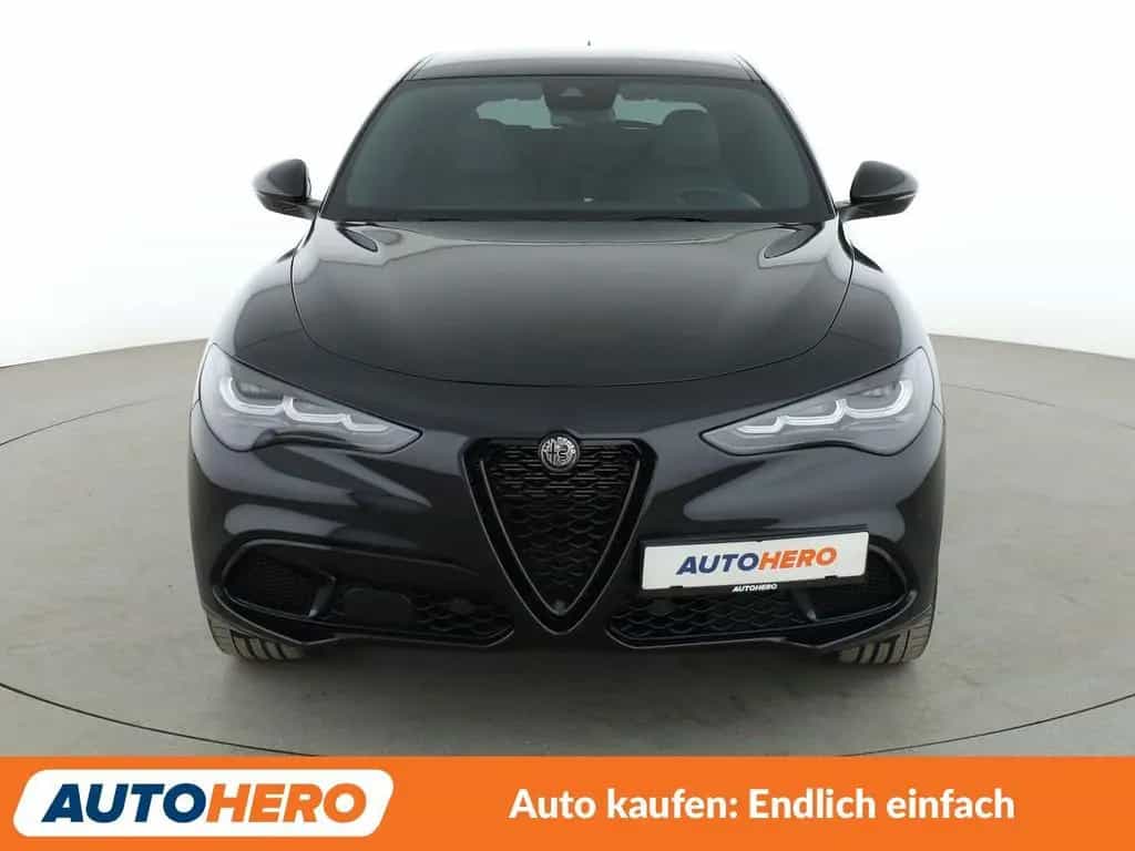 Alfa Romeo 2.0 Turbo Competizione Q4 Aut.*NAV*MATRIX*ACC* 09/2023-photo-8