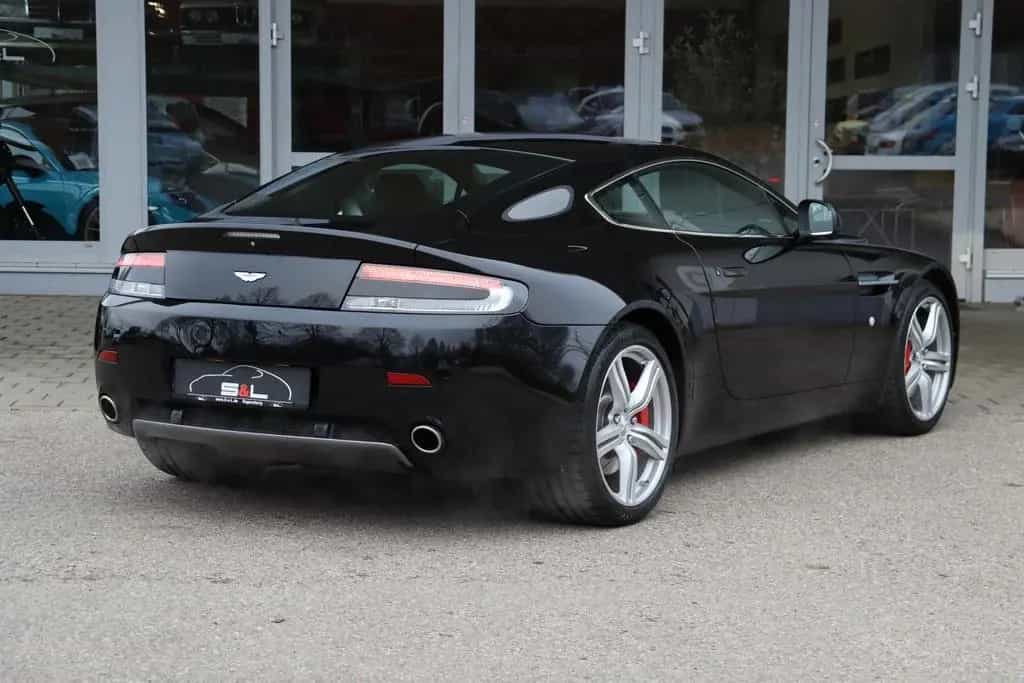 Aston Martin V8 Vantage Coupé 4.7 Schaltgetriebe/ Leder/ ONYX 04/2010-photo-1