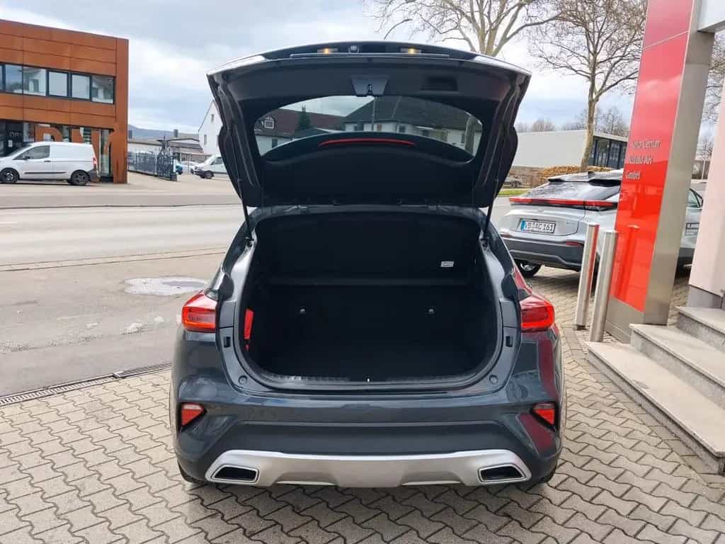 Kia XCeed Black Xdition 03/2022-photo-5