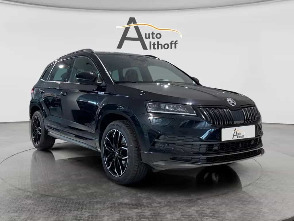 Skoda Karoq 2.0TSI Sport 4x4 1.HD AHK ACC LED DCC NAVI 10/2019-photo-0